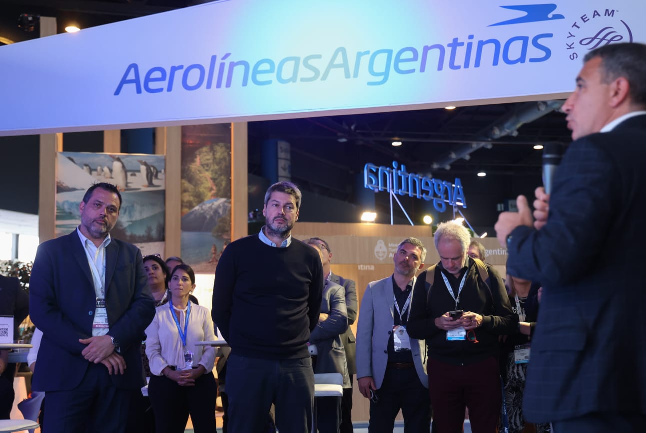 Aerol Neas Argentinas Nueva Ruta Entre Montevideo Y Bariloche