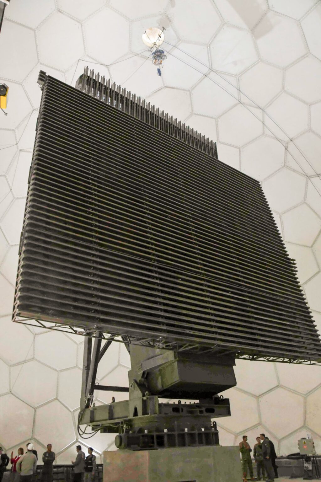 NUEVO RADAR PARA CONTROL Y VIGILANCIA AEROESPACIAL FABRICADO POR INVAP ...