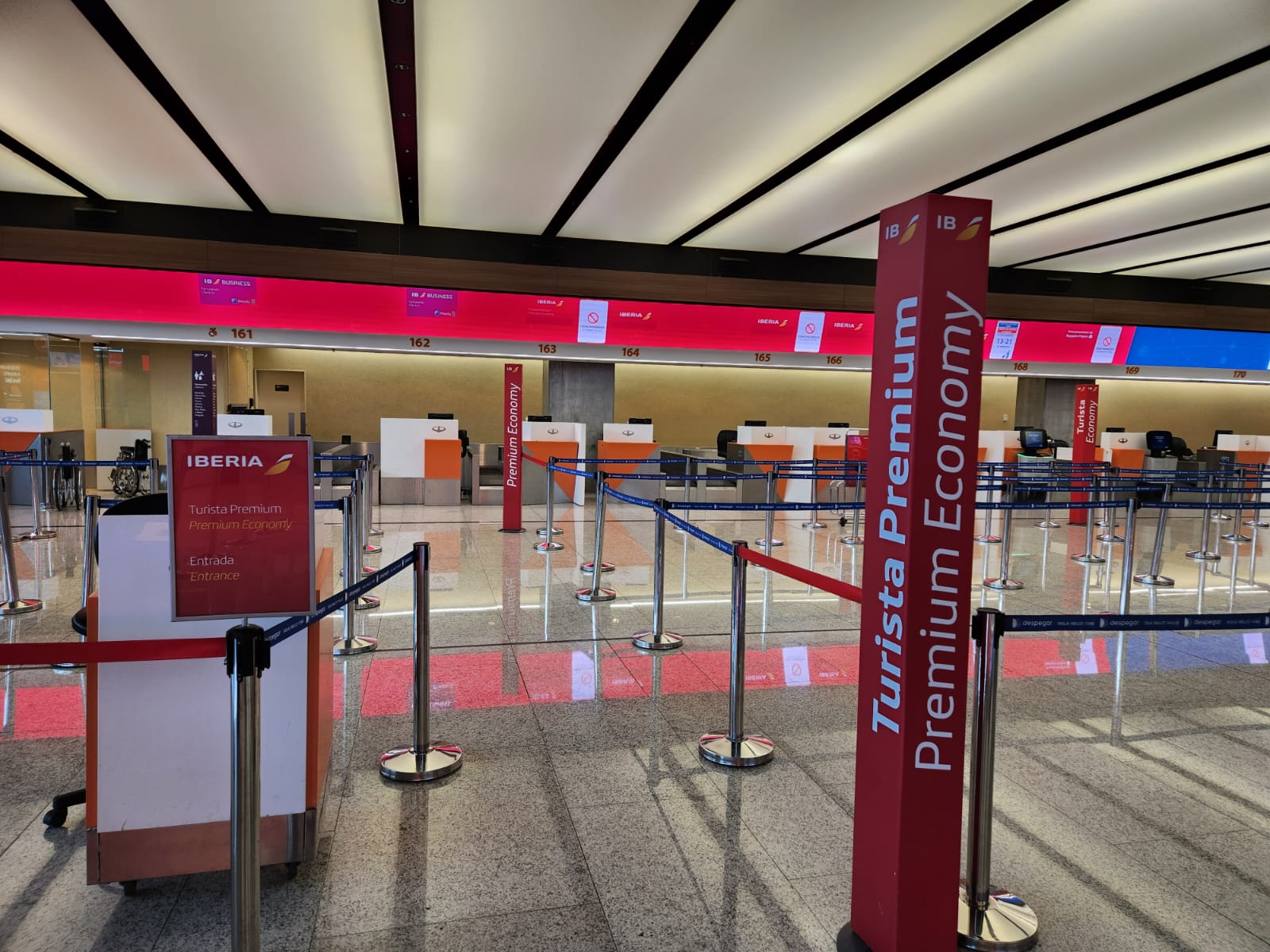 Turista Premium y mostradores de facturación - Foro Aviones, Aeropuertos y Aerolíneas